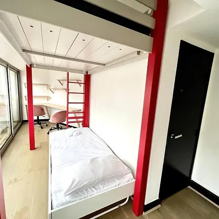 Duplex Familial Tour Eiffel * パリ